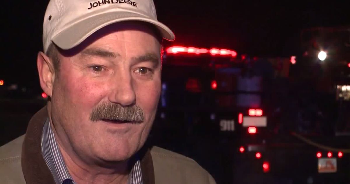 Selfproclaimed 'touchy' Utah mayor admits to handcuffing coworker